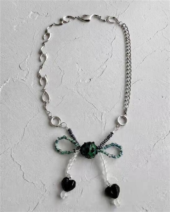 Dark Ribbon & Silver（ネックレス）